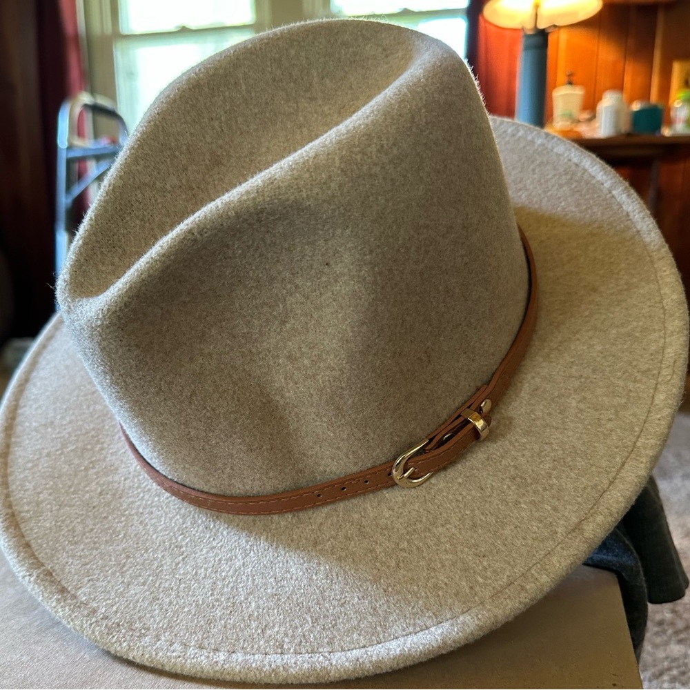 Altar’d State felt hat